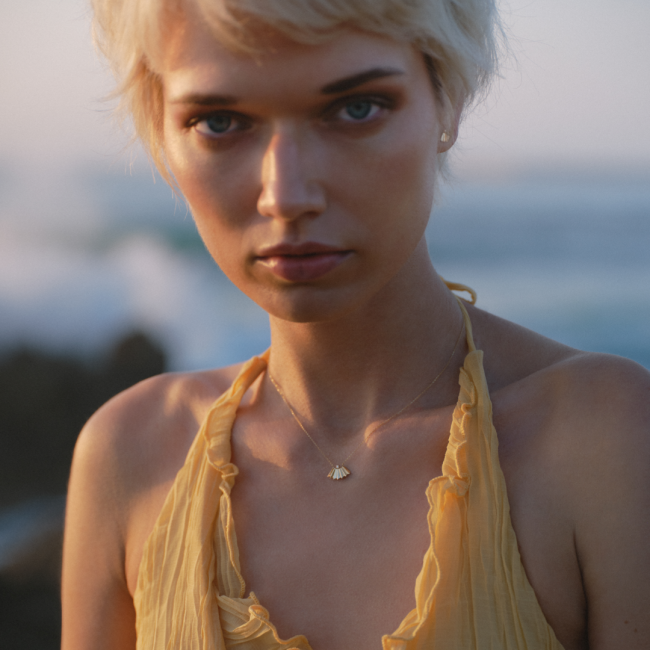 LE_CARRE_GOLDEN_HOUR_3703