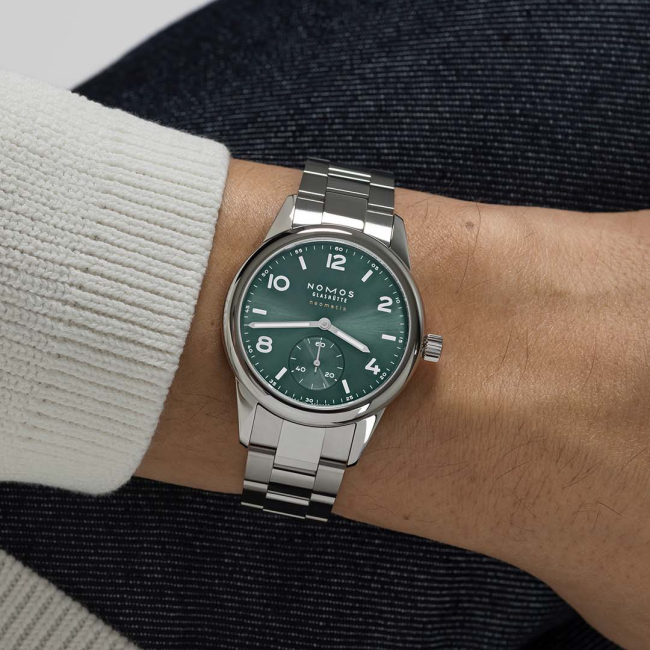 Nomos 18