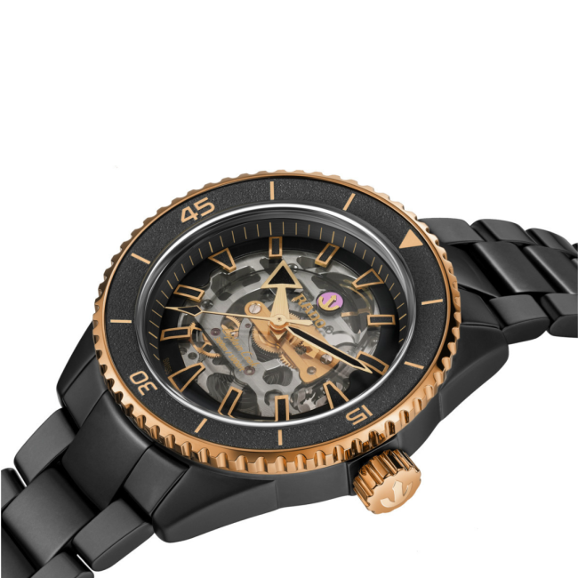 RADO_Captain_Cook_HTC_R32192152